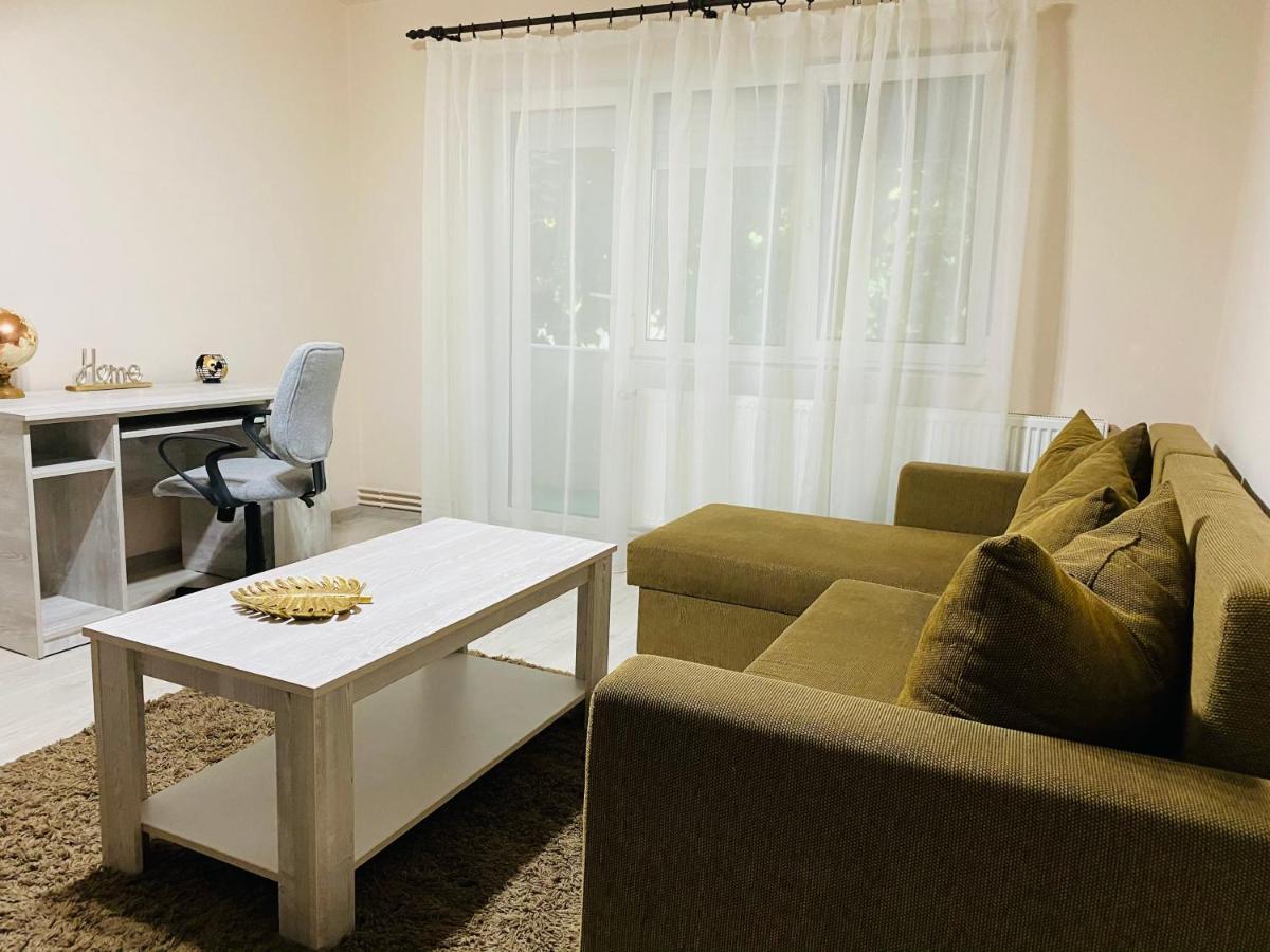 Sellada Apartament - Free Private Parking,Ac,Wi-Fi Карей Екстер'єр фото