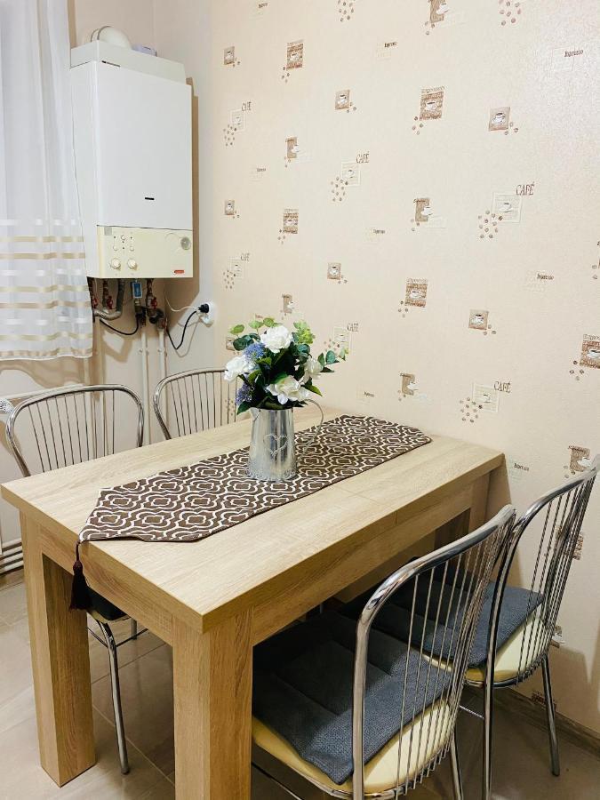 Sellada Apartament - Free Private Parking,Ac,Wi-Fi Карей Екстер'єр фото