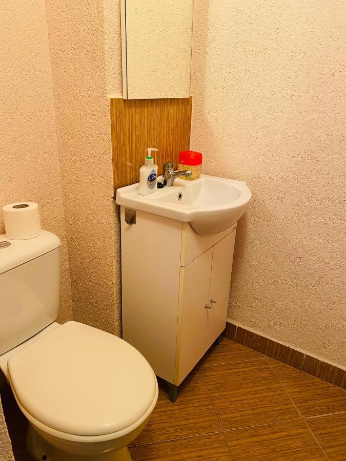 Sellada Apartament - Free Private Parking,Ac,Wi-Fi Карей Екстер'єр фото